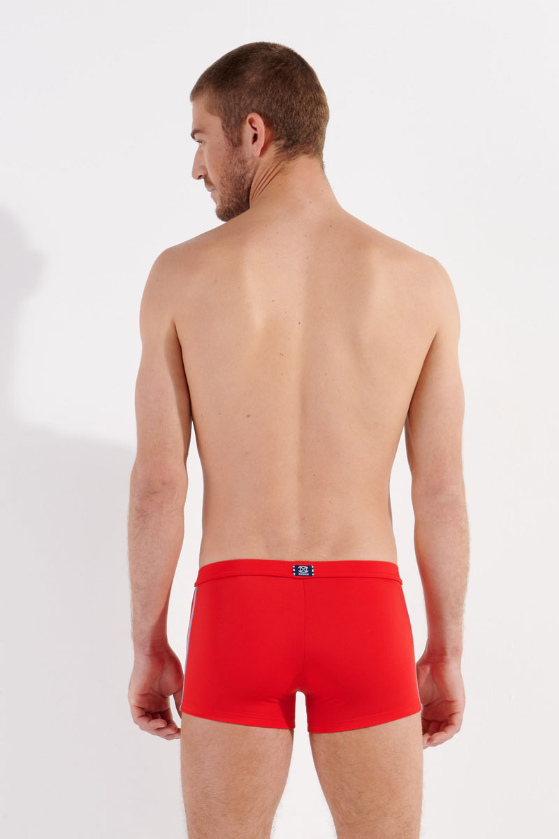 Hom zwemboxer Nautical cup red